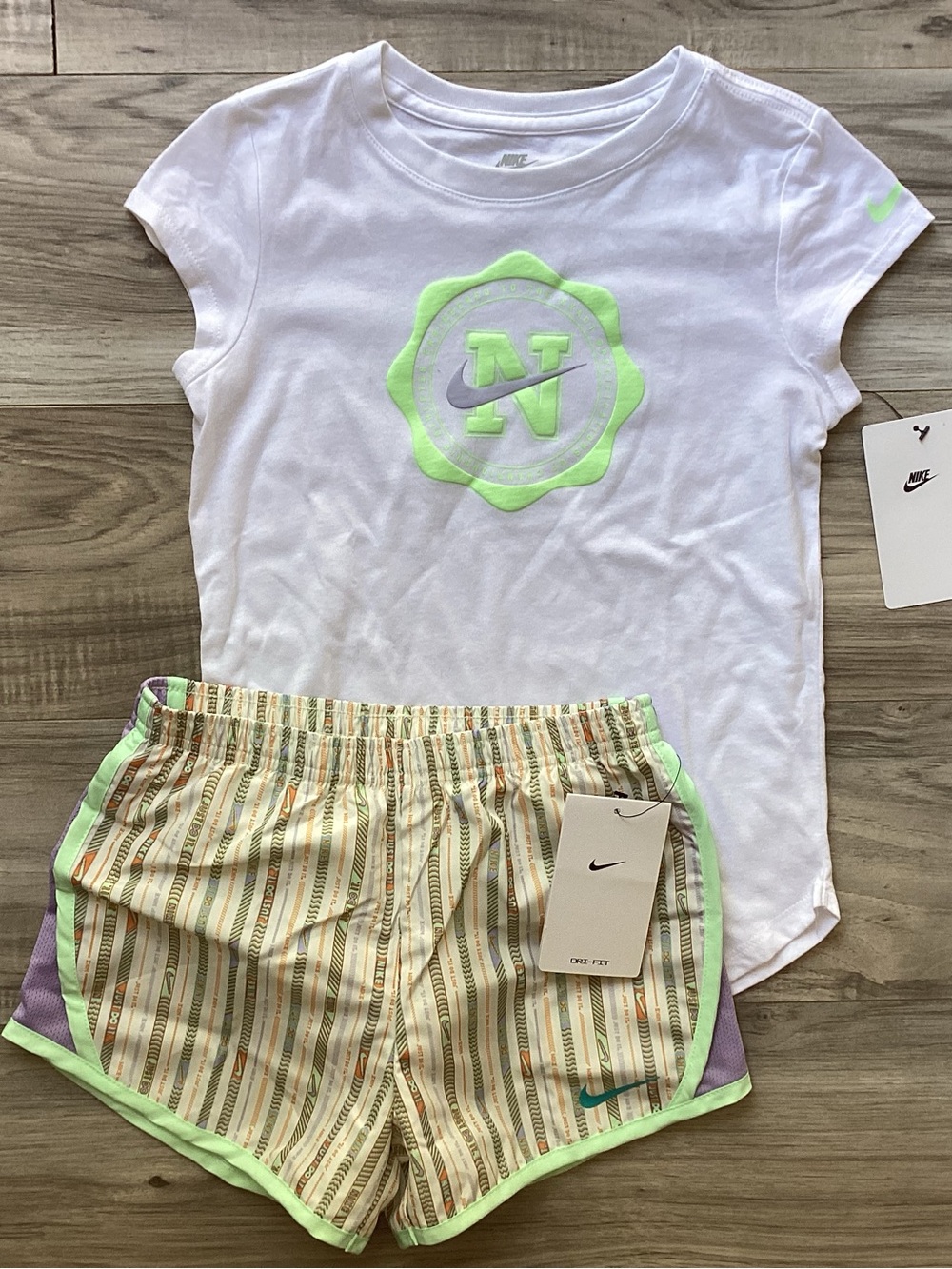 Nike girls Tee & Shorts outfit size 6X(NWT) ~PRICE FIRM, NO OFFERS~